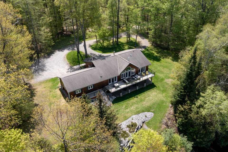 11-melissa-bradbury-peryle-keye-muskoka-realtor