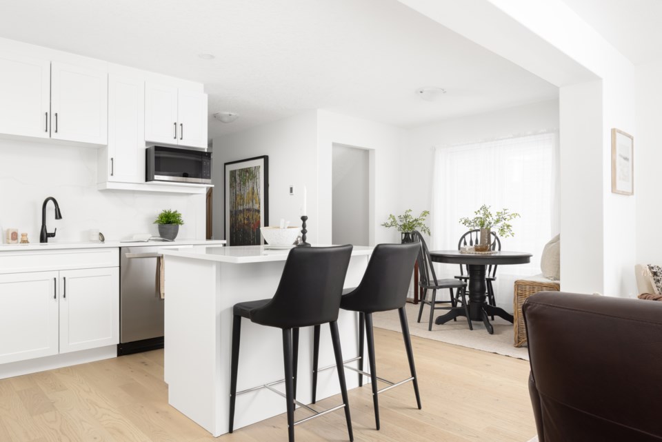 3-melissa-bradbury-peryle-keye-muskoka-realtor_3