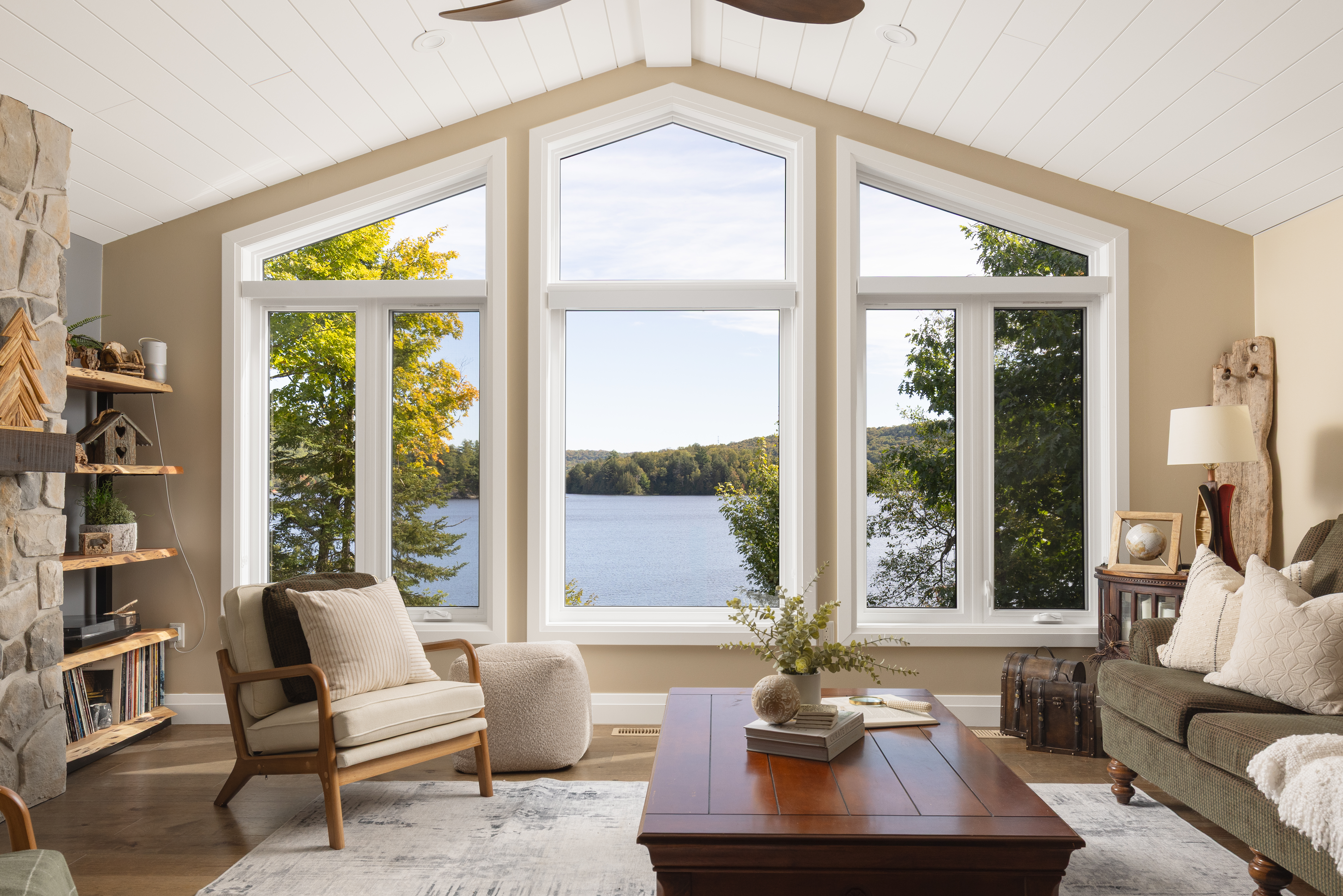 1054 Inawendawin Road, Lake Of Bays, Ontario